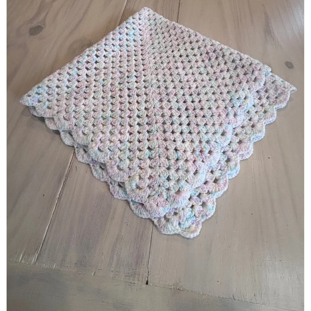 Handmade Crochet Baby Blanket Pastel Pink Blue White Granny Square Scalloped 27